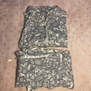 Croft & Barrow Grey Paisley Pajama Set